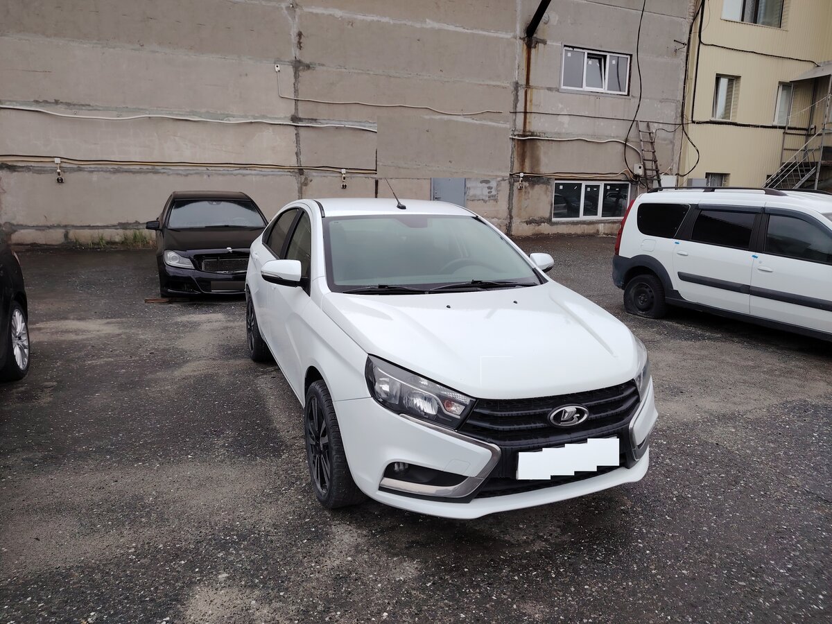 Открыть фотографии: Lada (ВАЗ) Vesta I
