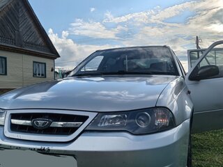 2011 Daewoo Nexia I Рестайлинг, серебристый, 185000 рублей, вид 1