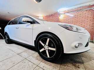 2013 Ford Focus III, белый, 900000 рублей, вид 5