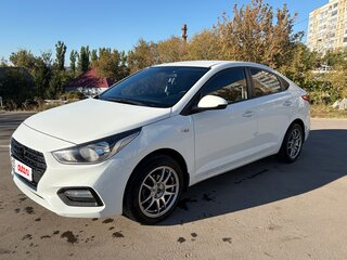 2017 Hyundai Solaris II, белый, 1170000 рублей, вид 2