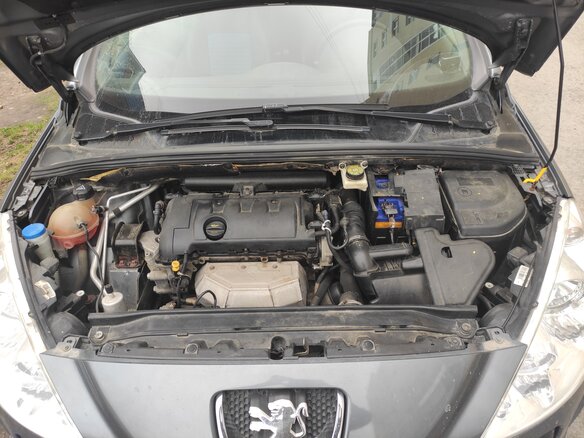 2011 Peugeot 308 I, серый, 550000 рублей - вид 8
