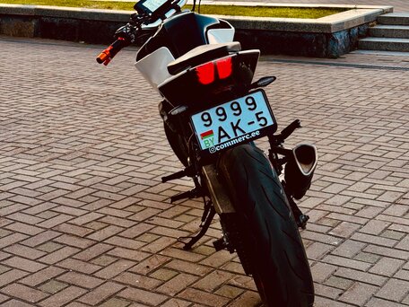 2017 KTM 125 Duke, белый, 424524 рублей, вид 2