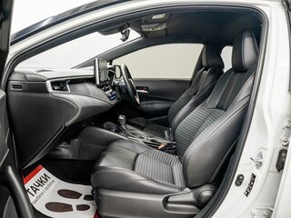 2021 Toyota Corolla Sport XII (E210), белый, 1810000 рублей, вид 5