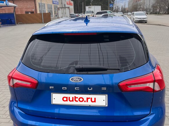 2019 Ford Focus IV, синий, 1550000 рублей - вид 4
