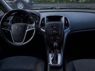 2013 Opel Astra J Рестайлинг, серый, 720000 рублей, вид 3