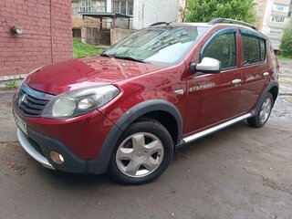 2012 Renault Sandero Stepway I, красный, 615000 рублей, вид 2