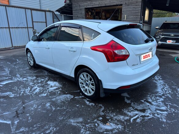 2013 Ford Focus III, белый - вид 6