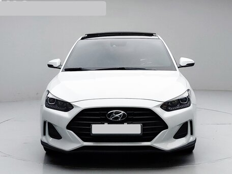 2018 Hyundai Veloster II, белый, 1615000 рублей, вид 3