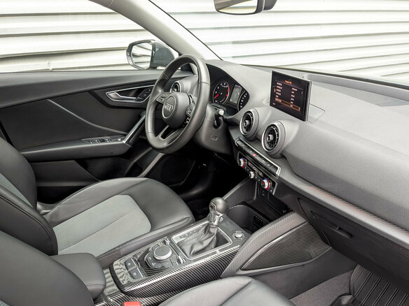 2021 Audi Q2 L I, серый, 2770000 рублей - вид 10
