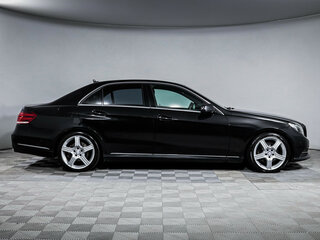 2013 Mercedes-Benz E-Класс 300 IV (W212, S212, C207) Рестайлинг, чёрный, 1950000 рублей, вид 4