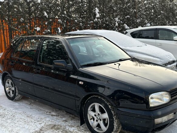 1997 Volkswagen Golf III, чёрный, 190000 рублей