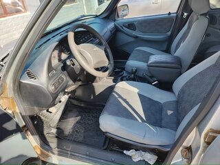2004 Chevrolet Niva I, серебристый, 410000 рублей, вид 5