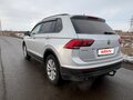 2017 Volkswagen Tiguan II, серебристый, 2100000 рублей - вид 3