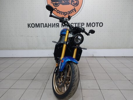 2023 Yamaha XSR900, синий, 1129000 рублей, вид 3