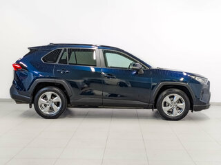2020 Toyota RAV4 V (XA50), синий, 3050000 рублей, вид 4