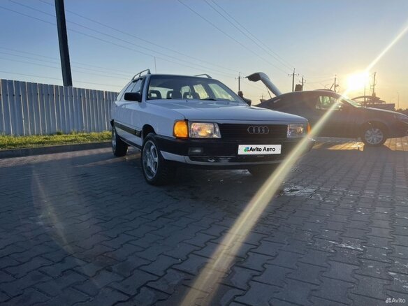 1989 Audi 100 III (C3) Рестайлинг, белый, 300000 рублей - вид 5