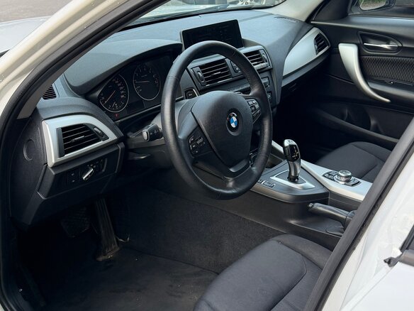 2013 BMW 1 серии 116i II (F20/F21), белый, 1070000 рублей - вид 8