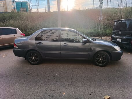 2005 Mitsubishi Lancer IX, серый, 340000 рублей, вид 2