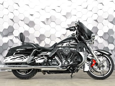 2014 Harley-Davidson Street Glide Special, чёрный, 1477000 рублей, вид 3
