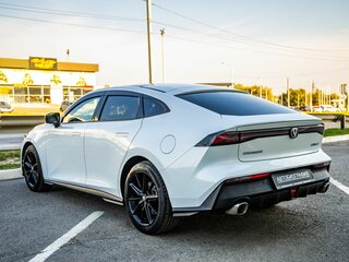 2024 Changan UNI-V I, белый, 2383000 рублей, вид 5