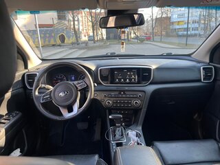 2019 Kia Sportage IV Рестайлинг, чёрный, 2050000 рублей, вид 5