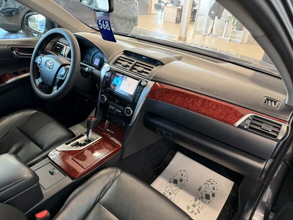 2012 Toyota Camry VII (XV50), серый, 1949900 рублей - вид 13