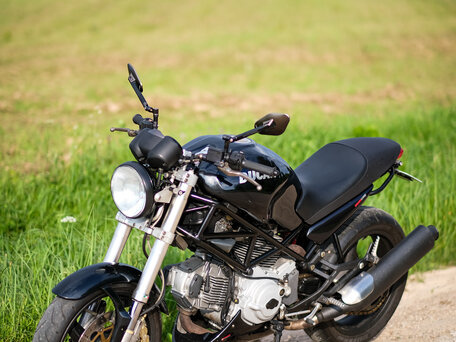 2001 Ducati Monster 600, чёрный, 295500 рублей, вид 5