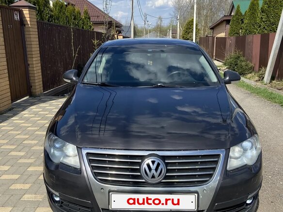 2010 Volkswagen Passat B6, коричневый, 750000 рублей