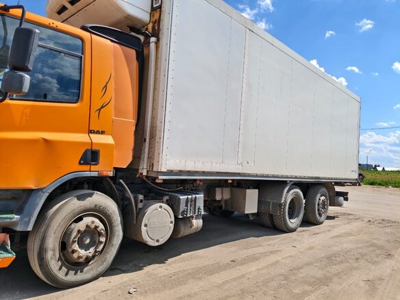 2012 DAF CF 75, оранжевый, 3000000 рублей - вид 5