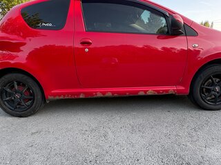 2009 Toyota Aygo I Рестайлинг, красный, 395000 рублей, вид 5