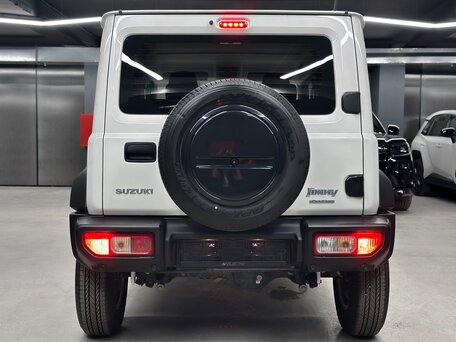 2026 Suzuki Jimny IV, белый, 2997500 рублей, вид 4