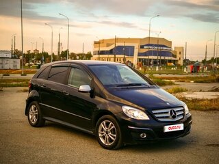 2011 Mercedes-Benz B-Класс 180 I (W245) Рестайлинг, чёрный, 850000 рублей, вид 5