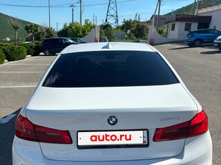 2020 BMW 5 серии 520i VII (G30/G31/G38), белый, 4300000 рублей, вид 5