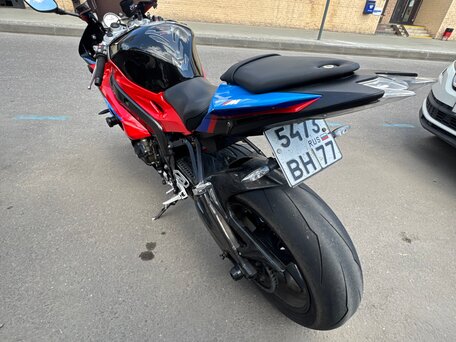2017 BMW S 1000 RR, красный, 1800000 рублей, вид 5