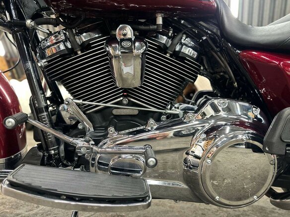 2016 Harley-Davidson Road King, красный, 1510000 рублей - вид 20