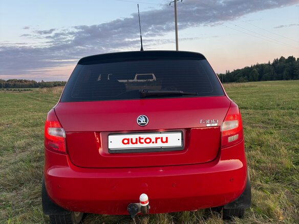2009 Skoda Fabia II, красный, 435000 рублей - вид 2