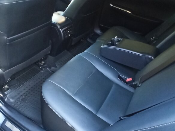 2015 Toyota Camry VII (XV50) Рестайлинг, чёрный, 1750000 рублей - вид 11