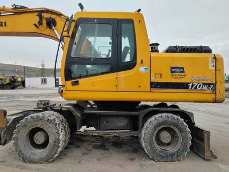 2006 Hyundai R170W, жёлтый, 5900000 рублей, вид 4
