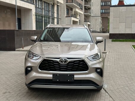 2026 Toyota Highlander IV (XU70), серебристый, 5050000 рублей, вид 2