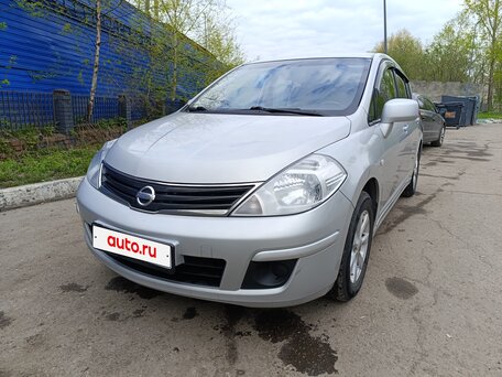 2013 Nissan Tiida I Рестайлинг, серый, 720000 рублей, вид 2
