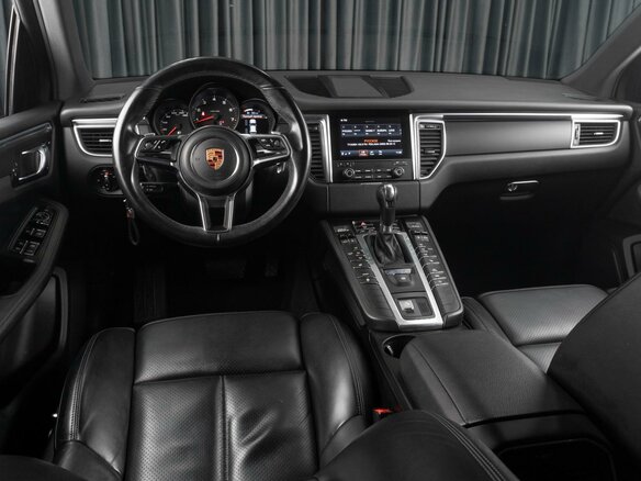 2018 Porsche Macan I, коричневый, 4269000 рублей - вид 10