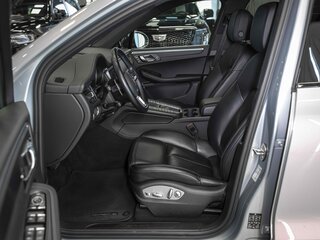 2021 Porsche Macan I Рестайлинг, серый, 5999999 рублей, вид 3