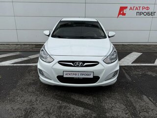 2014 Hyundai Solaris I, белый, 805000 рублей, вид 2
