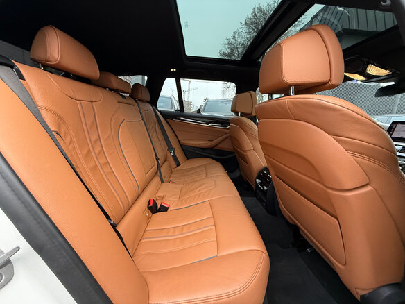 2023 BMW 5 серии 520d xDrive VII (G30/G31/G38) Рестайлинг, белый, 7500000 рублей - вид 24