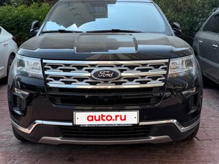2018 Ford Explorer V Рестайлинг 2, чёрный, 3500000 рублей, вид 1
