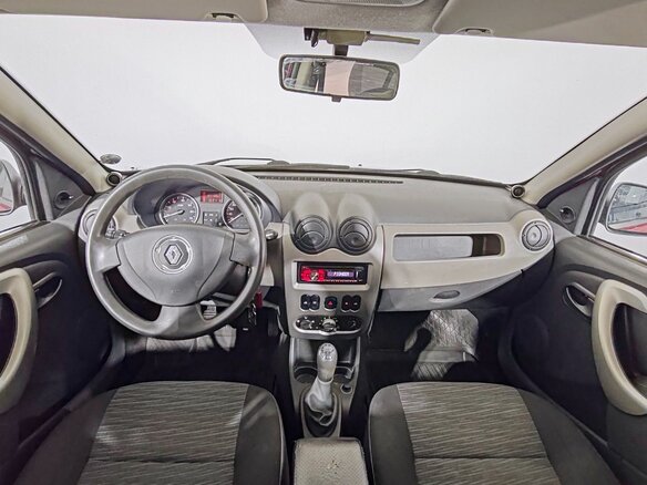 2010 Renault Sandero I, красный - вид 9