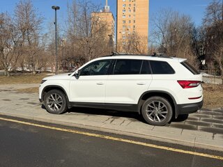 2020 Skoda Kodiaq I, белый, 2155000 рублей, вид 1