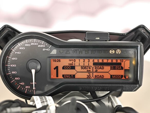 2018 BMW R 1200 R, красный, 679000 рублей - вид 8
