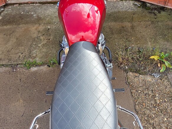 2024 Royal Enfield Interceptor 650, красный, 630000 рублей - вид 11