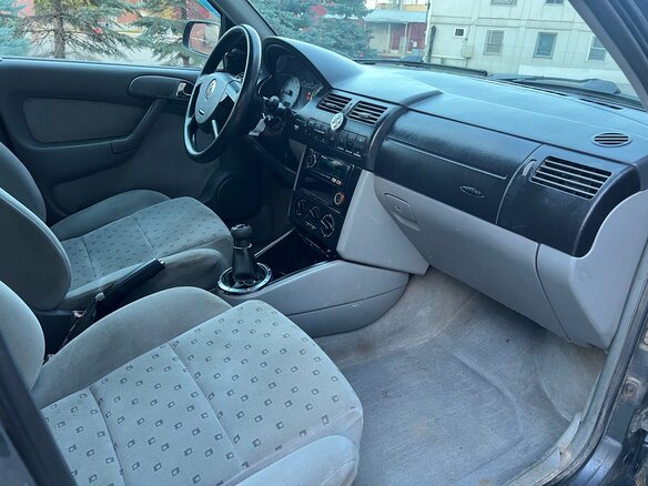 2005 Volkswagen Pointer, серый, 190000 рублей - вид 7